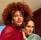 Enquadramento central para fotografias em utilização, a destacar os rostos de pessoas